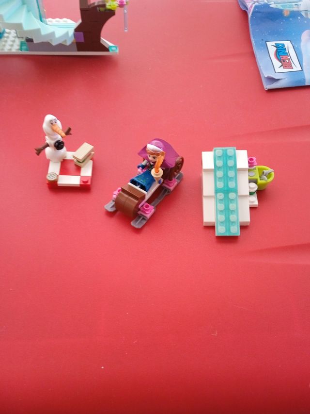 Castillo tipo Lego de Frozen