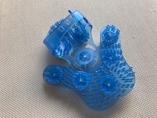 Guante masaje azul - Rodillos 360º