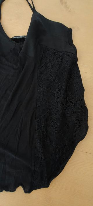 Blusa negra Zara tirantes
