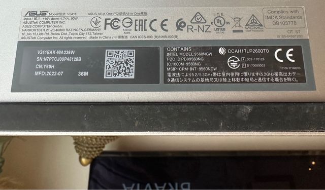 Computer Asus AIO V241E Intel Core i7-1165G7