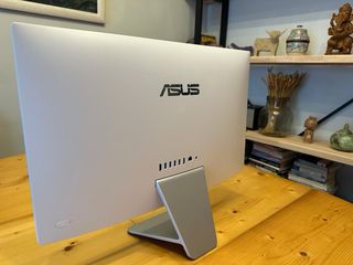 Ordenador Asus AIO V241E Intel Core i7-1165G7