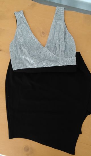 Vestido negro y plateado