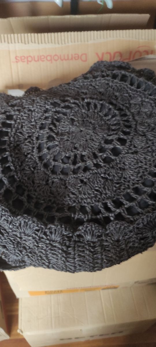 Bolso grande de esparto negro