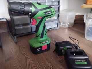 Taladro Casals 14.4V inalámbrico