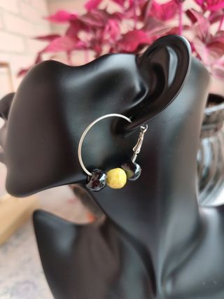 Pendientes aro negros y amarillos