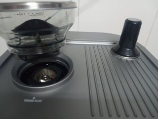 CAFETERA AUTOMATICA CON MOLINILLO SENCOR
