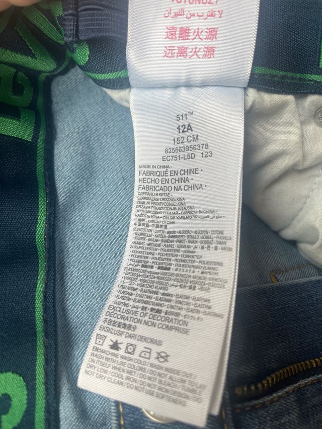 Vaqueros Levis niño, talla 12