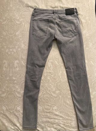 (2 Vaqueros) Jack & Jones negro y gris 