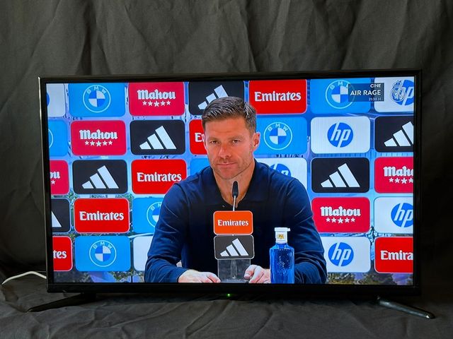 TV TD Systems 32" negra