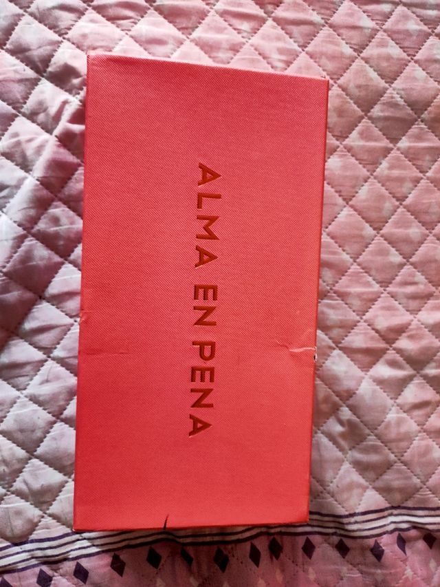 Alma en Pena - Scarpe beige e oro