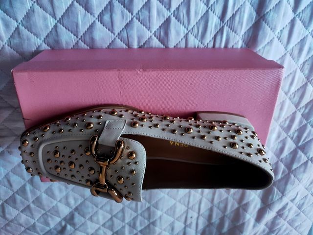 Alma en Pena - Scarpe beige e oro