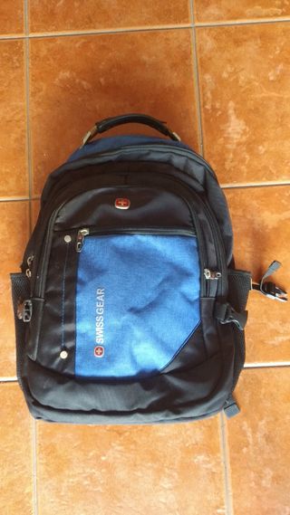 Mochila Swissgear - Negra y Azul