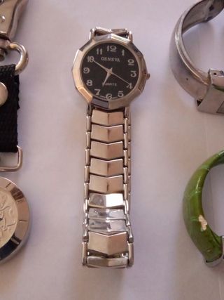 5 Relojes - Pulsera y Bolsillo