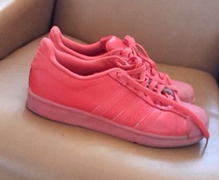 Zapatillas Adidas Superstar rojas