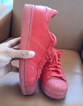 Zapatillas Adidas Superstar rojas