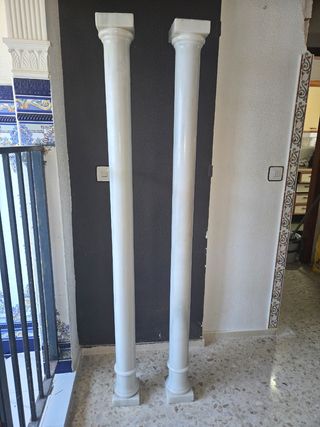 2 colonne in marmo bianco