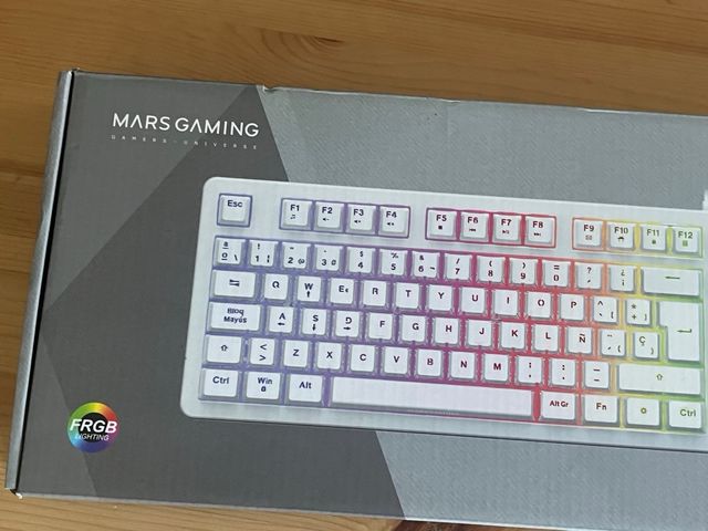 Teclado Mars Gaming MK023 RGB. Nuevo Sin abrir.
