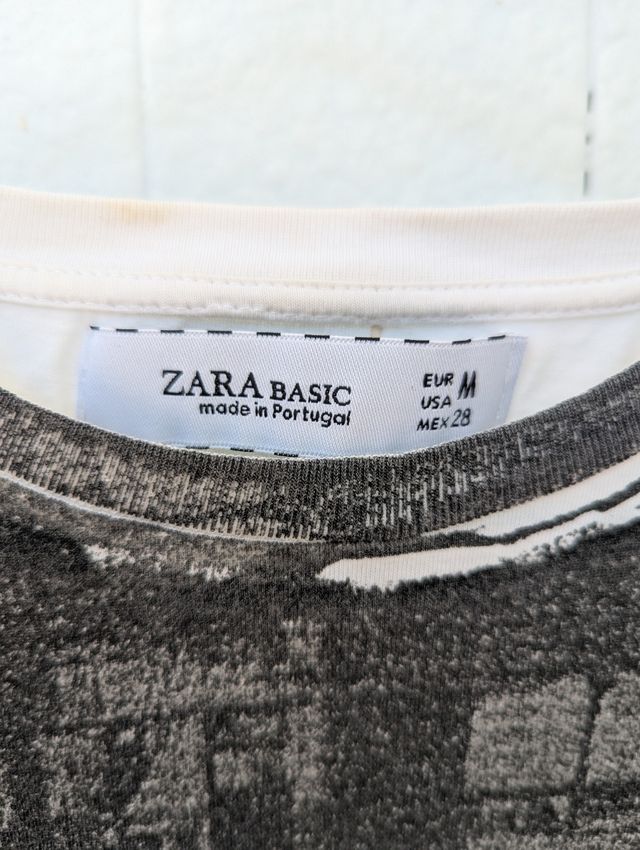 Camiseta Zara 