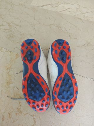 Adidas Botas Fútbol (40) -   Blancas y Azules