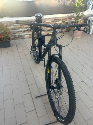 BH Bicicleta montaña 