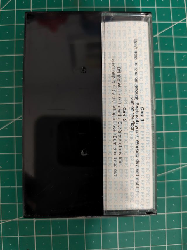 Michael Jackson - Cassete Off The Wall