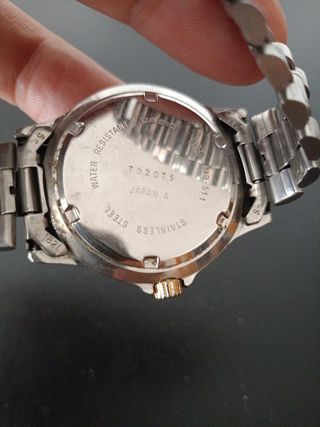 Reloj Casio cuarzo plata