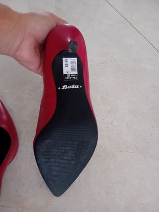 Scarpe Bata rosse tacco 6