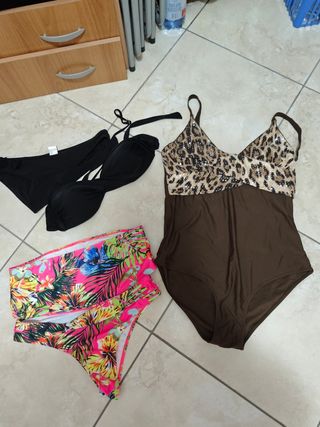 Costumi da bagno donna: 3 pezzi