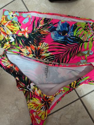 Costumi da bagno donna: 3 pezzi