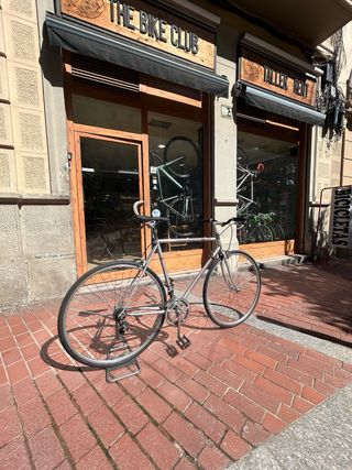 Bicicleta carretera BH clásica