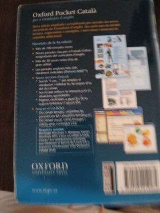 Diccionari Oxford Pocket Català per a estudiant...