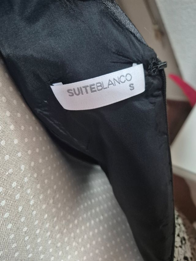 Vestido negro y dorado