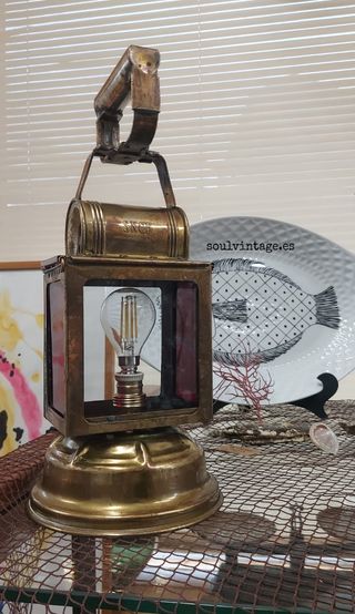 Farol antiguo tren francés