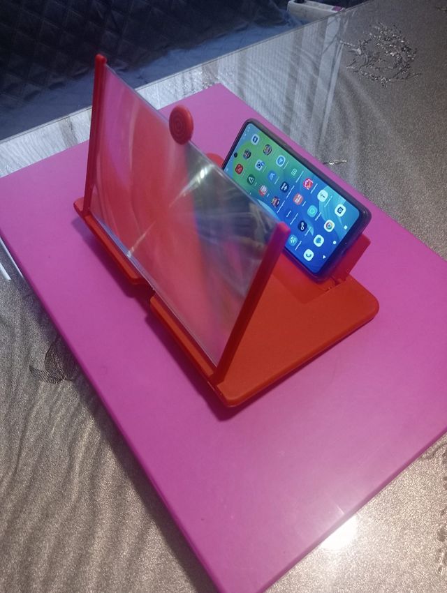 Amplificador Pantalla móvil