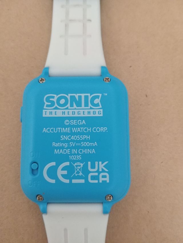 Reloj Sonic SNC4055: Cámara, Videojuegos