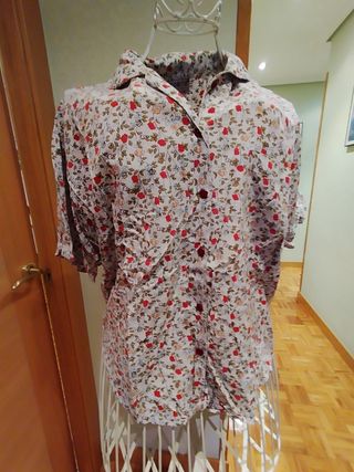 Blusa vintage flores beige-rojo