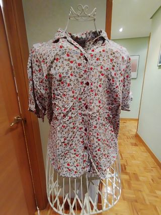 Blusa vintage flores beige-rojo