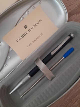 Bolígrafo Pierre Balmain a estrenar en estuche 