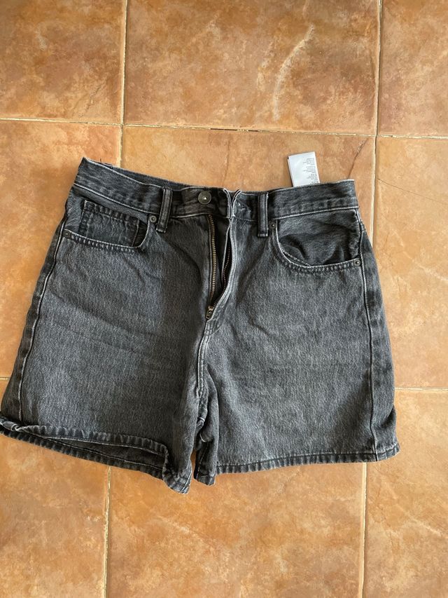 Shorts Uniqlo negros