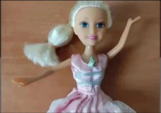 Muñeca bailarina Barbie