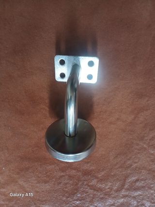 Lote 3 Soportes pasamanos acero inoxidable.