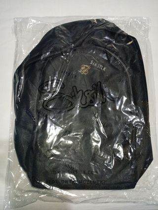 Mochila Siksilk negra