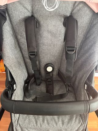 Bugaboo Fox 2 - Carrito bebé con Capazo Gris 