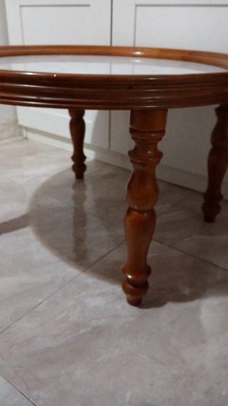 Mesa ovalada mármol-madera