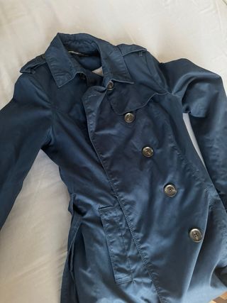 Gabardina azul mujer