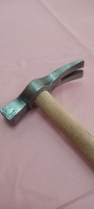 Martillo carpintero antiguo