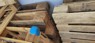 Se regalan Palets de madera usados