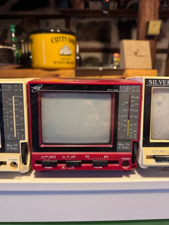 Televisión Antigua Mini RTV-002