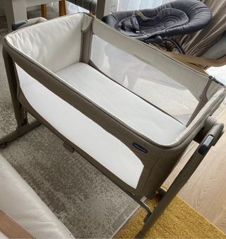 Cuna Chicco Next2Me beige