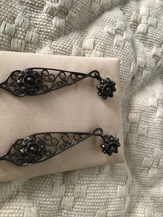 PRECIOSOS PENDIENTES Y PULSERA DE PLATA ANTIGUA